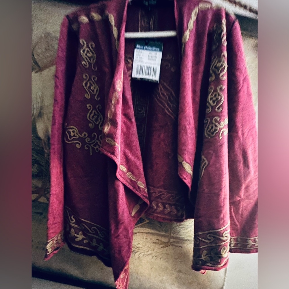 New Young Threads Open Front Waterfall Hemline Burgundy Cardigan SZ Medium